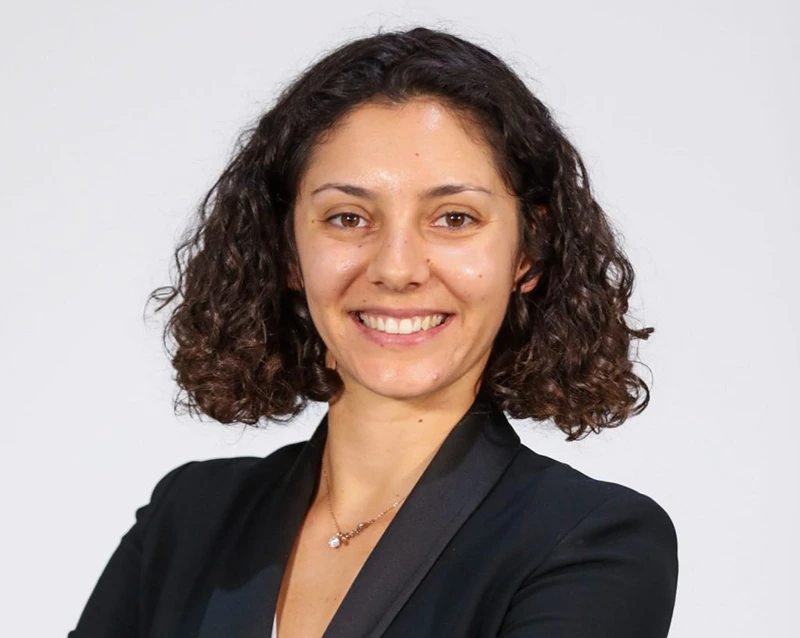 Chiara-Headshot-n